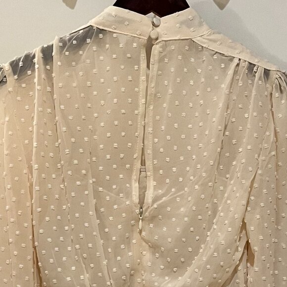 Elegant Showpo Mini Dress, Cream, Size 2 - Picture 8 of 12